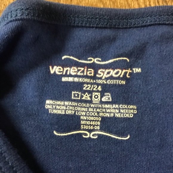 2/3X NWT Women’s Sleeveless Shirt - Picture 2 of 2